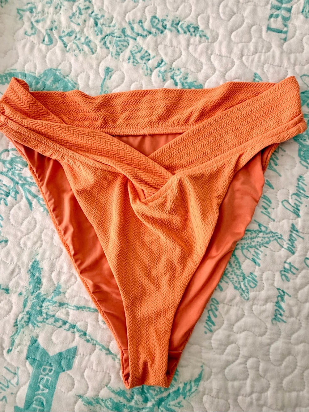 Dippin Daisy Orange Textured Bikini Set - Picture 4 of 5